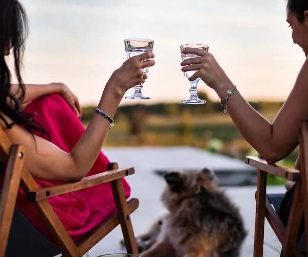 Siedlisko Szymonka Nyaraló Ryn